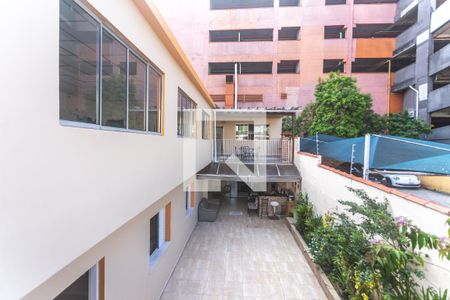 Casa à venda com 360m², 3 quartos e 7 vagasVista varanda salão