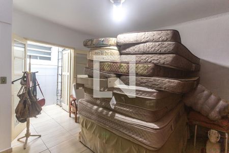 Casa à venda com 360m², 3 quartos e 7 vagasSuíte