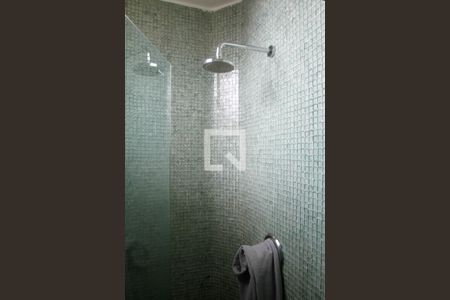 Casa à venda com 411m², 5 quartos e 2 vagasBanheiro 1