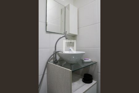 Casa à venda com 411m², 5 quartos e 2 vagasBanheiro do Quarto Suíte 2 - ExternoQuarto Suíte 2 - Externo