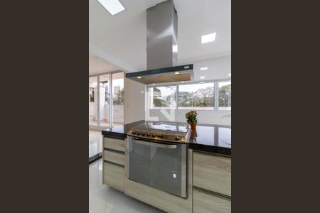 Casa à venda com 700m², 3 quartos e 8 vagasCozinha