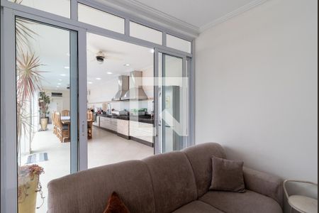 Casa à venda com 700m², 3 quartos e 8 vagasSala de Televisão