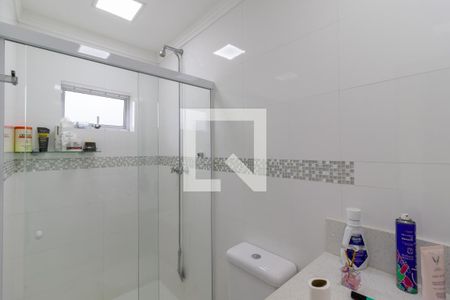 Casa à venda com 700m², 3 quartos e 8 vagasBanheiro da Suíte 2