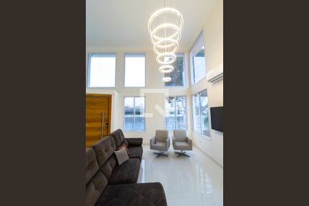 Sala de Estar de casa à venda com 3 quartos, 700m² em Jardim Franca, São Paulo