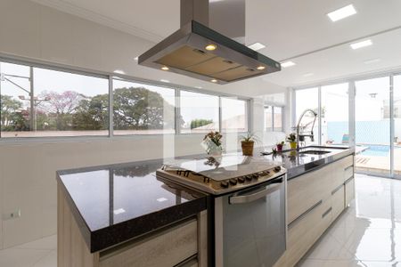 Casa à venda com 700m², 3 quartos e 8 vagasCozinha