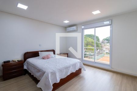 Suíte 1 de casa à venda com 3 quartos, 700m² em Jardim Franca, São Paulo