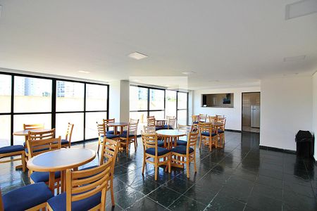 Apartamento à venda com 65m², 2 quartos e 1 vagaÁrea comum do Condomínio