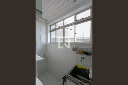 Apartamento à venda com 60m², 2 quartos e sem vaga Apartamento à venda com 60m², 2 quartos e sem vagaÁrea de Serviço