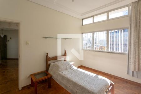 Suíte 1 de apartamento à venda com 2 quartos, 60m² em Savassi, Belo Horizonte
