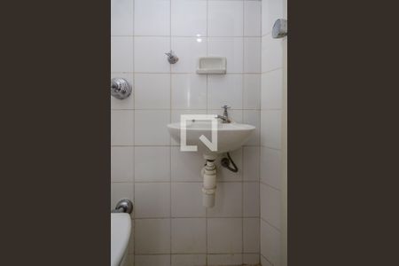 Apartamento para alugar com 80m², 2 quartos e 1 vagaBanheiro de Serviço