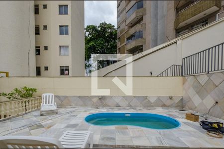 Apartamento para alugar com 80m², 2 quartos e 1 vagaÁrea comum - Piscina