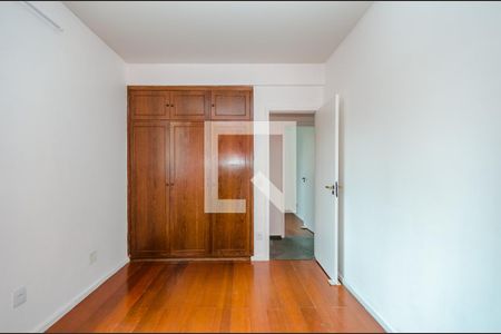 Apartamento para alugar com 80m², 2 quartos e 1 vagaquarto 2
