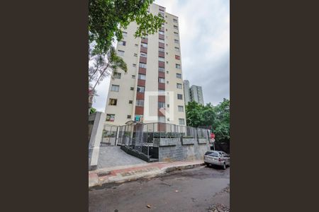 Apartamento para alugar com 80m², 2 quartos e 1 vagaFachada