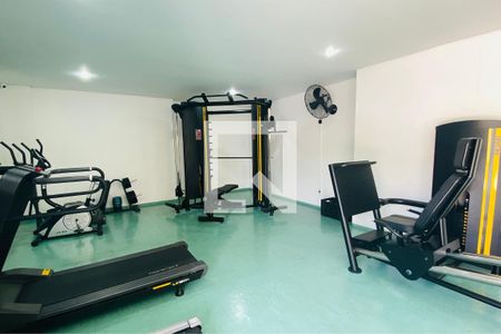 Apartamento à venda com 92m², 3 quartos e 2 vagasAcademia