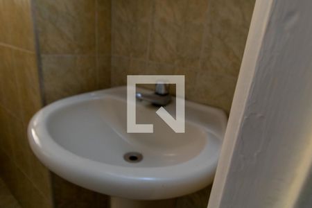 Casa à venda com 150m², 4 quartos e 2 vagas Casa à venda com 150m², 4 quartos e 2 vagasBanheiro