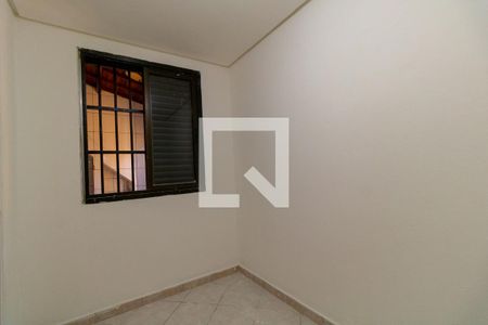 Casa à venda com 150m², 4 quartos e 2 vagas Casa à venda com 150m², 4 quartos e 2 vagasQuarto de Serviço
