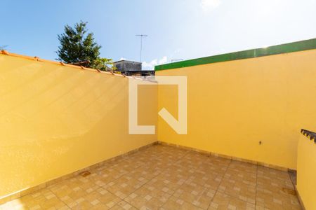 Casa à venda com 150m², 4 quartos e 2 vagas Casa à venda com 150m², 4 quartos e 2 vagasQuintal