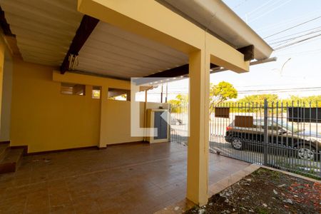 Casa à venda com 150m², 4 quartos e 2 vagas Casa à venda com 150m², 4 quartos e 2 vagasGaragem
