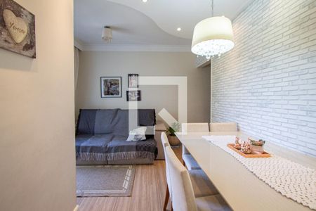 Sala de apartamento à venda com 3 quartos, 67m² em Quitaúna, Osasco
