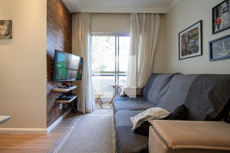 Sala de apartamento à venda com 3 quartos, 67m² em Quitaúna, Osasco