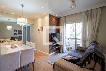 Sala de apartamento à venda com 3 quartos, 67m² em Quitaúna, Osasco