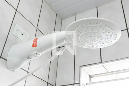 Casa à venda com 100m², 2 quartos e 3 vagasChuveiro 