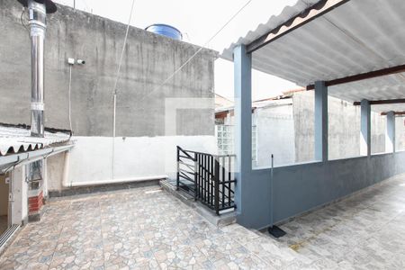 Casa à venda com 100m², 2 quartos e 3 vagasQuintal 