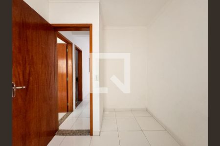 Quarto 1 de apartamento para alugar com 2 quartos, 45m² em Jardim Ipanema, Santo André