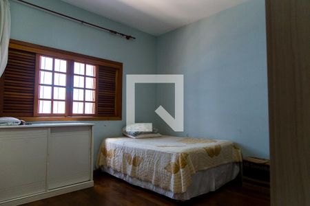 Casa para alugar com 237m², 4 quartos e 4 vagas Casa para alugar com 237m², 4 quartos e 4 vagasQuarto 2