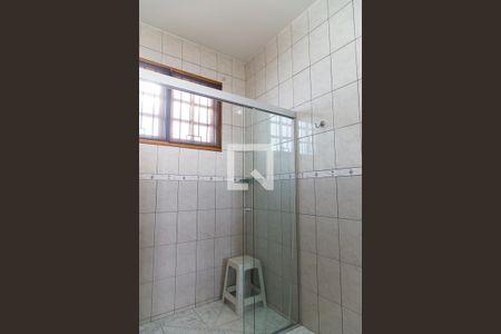 Casa para alugar com 237m², 4 quartos e 4 vagas Casa para alugar com 237m², 4 quartos e 4 vagasBanheiro Social