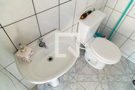 Casa para alugar com 237m², 4 quartos e 4 vagas Casa para alugar com 237m², 4 quartos e 4 vagasBanheiro de Serviço - Detalhe