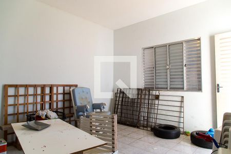 Casa para alugar com 237m², 4 quartos e 4 vagas Casa para alugar com 237m², 4 quartos e 4 vagasQuarto de Serviço