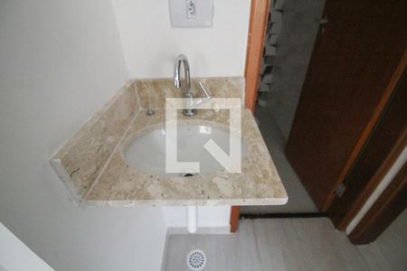 pia banheiro de apartamento para alugar com 1 quarto, 29m² em Parque Mandaqui, São Paulo