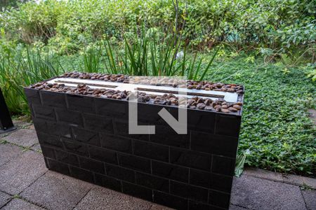 Apartamento à venda com 49m², 2 quartos e 1 vaga Apartamento à venda com 49m², 2 quartos e 1 vagaLareira