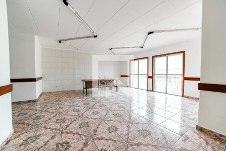 Apartamento à venda com 135m², 3 quartos e 2 vagas Apartamento à venda com 135m², 3 quartos e 2 vagasÁrea Comum - Salão de Festas