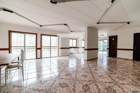 Apartamento à venda com 135m², 3 quartos e 2 vagas Apartamento à venda com 135m², 3 quartos e 2 vagasÁrea Comum - Salão de Festas