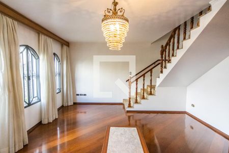 Sala de casa à venda com 3 quartos, 250m² em Vila Canero, São Paulo