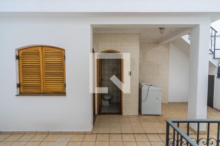 Casa à venda com 250m², 3 quartos e 4 vagas Casa à venda com 250m², 3 quartos e 4 vagasÁrea Externa