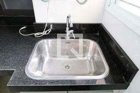 Apartamento à venda com 79m², 3 quartos e 2 vagasLavanderia