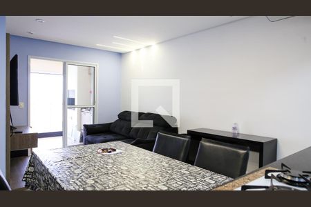 Sala de apartamento à venda com 3 quartos, 79m² em Campestre, Santo André