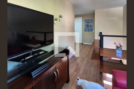 Casa de condomínio à venda com 370m², 6 quartos e 3 vagas Casa de condomínio à venda com 370m², 6 quartos e 3 vagasQuarto 5