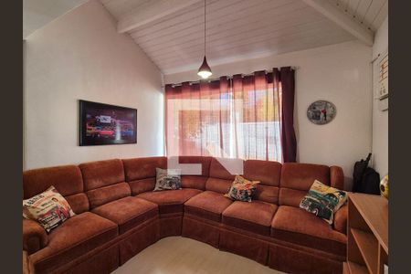 Casa de condomínio à venda com 370m², 6 quartos e 3 vagas Casa de condomínio à venda com 370m², 6 quartos e 3 vagasSala 2