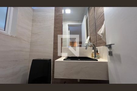 Casa à venda com 350m², 4 quartos e 2 vagasLavabo 1