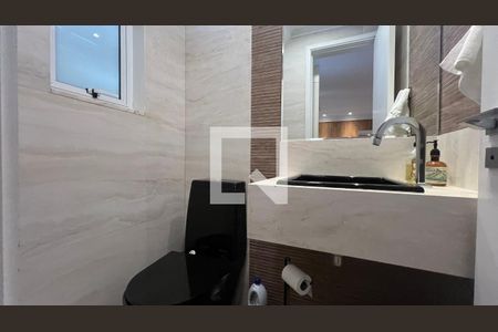 Casa à venda com 350m², 4 quartos e 2 vagasLavabo 1