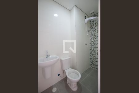 Banheiro de apartamento para alugar com 1 quarto, 27m² em Vila Mariana, São Paulo