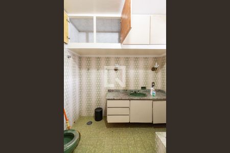 Casa à venda com 250m², 4 quartos e 3 vagasBanheiro 3