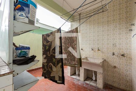 Casa à venda com 250m², 4 quartos e 3 vagasLavanderia