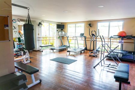 Apartamento à venda com 90m², 4 quartos e 2 vagasÁrea comum - Academia