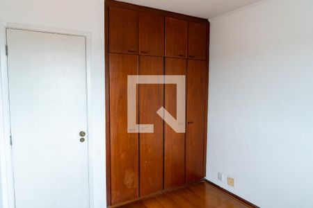 Apartamento à venda com 90m², 4 quartos e 2 vagasQuarto 2