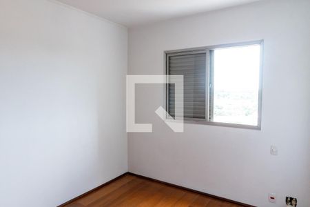 Apartamento à venda com 90m², 4 quartos e 2 vagasQuarto 2
